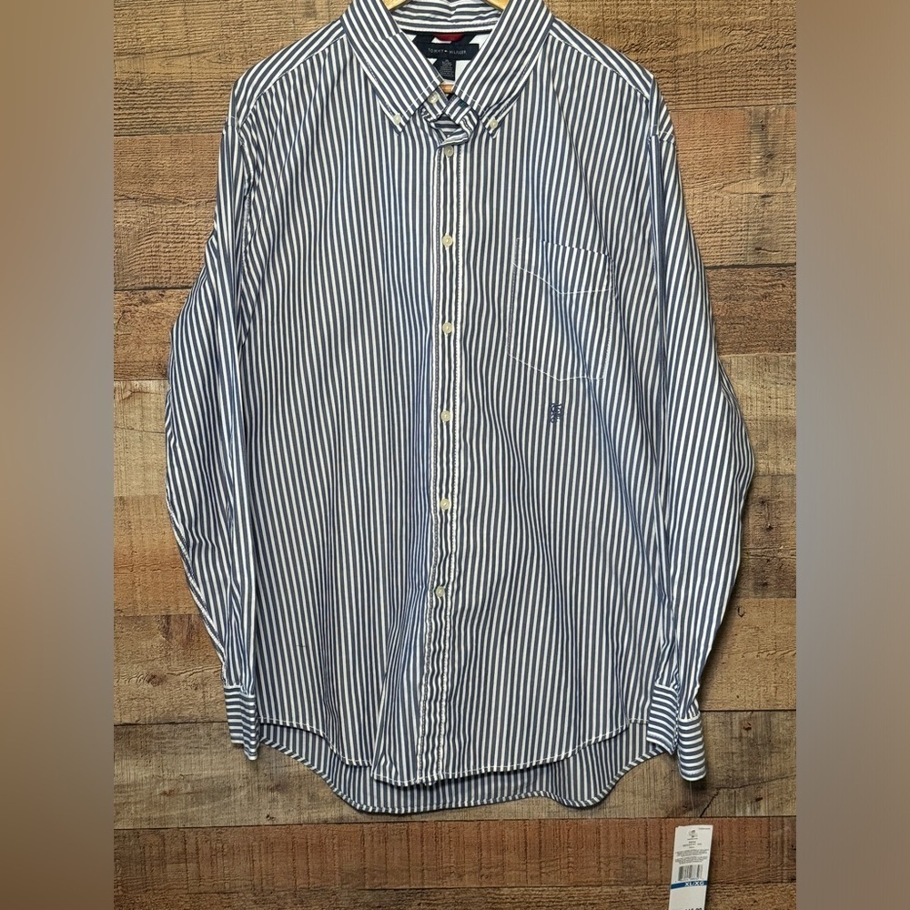Tommy Hilfiger Men's Long Sleeve Button Down Striped Shirt size XL Business